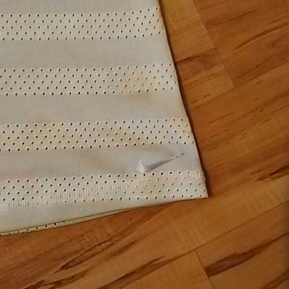 🌟 Nike Dri-Fit Racerback Sports / Athletic Top - Picture 2 of 5